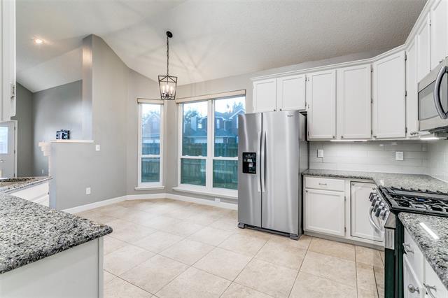 Building Photo - 2321 Henley Ct