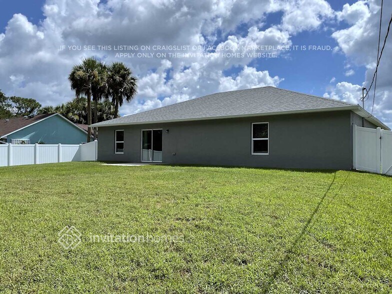 Building Photo - 719 Parsons Cir SE