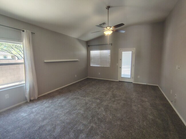 Building Photo - 8990 W Cloudwood Dr