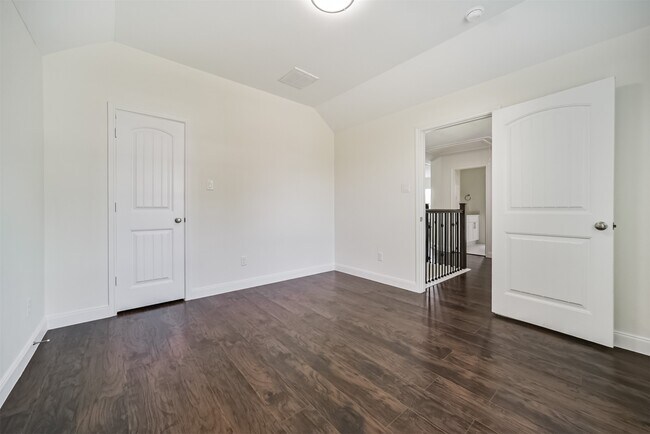 Building Photo - 10618 Bassoon Dr