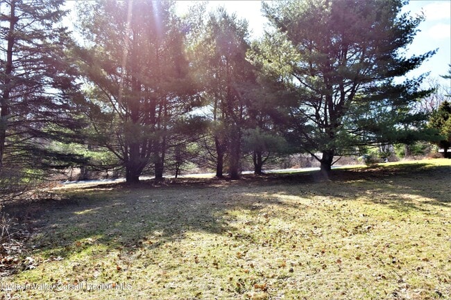 Building Photo - 219 Cherry Hill Rd