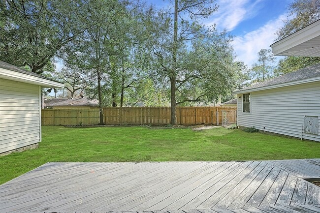 Building Photo - 27210 Wells Ln