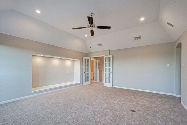 Building Photo - 24118 Bay Hill Blvd