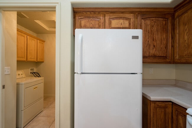 Building Photo - Five bedroom townhome with a walkout basem...