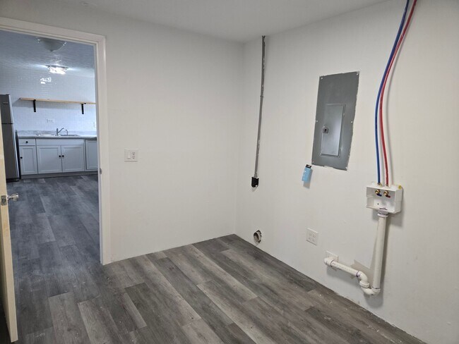 Building Photo - 5785 Tibet Dr