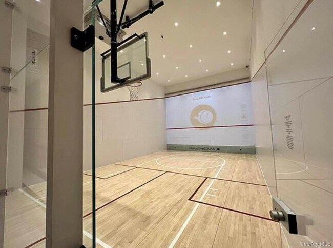 Building Photo - 138 Willoughby St