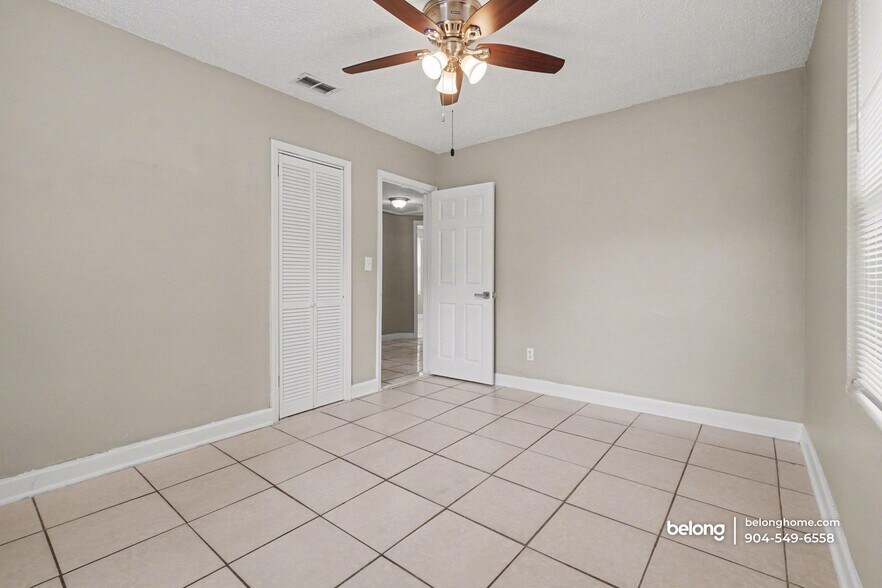 Building Photo - 3445 Soutel Dr