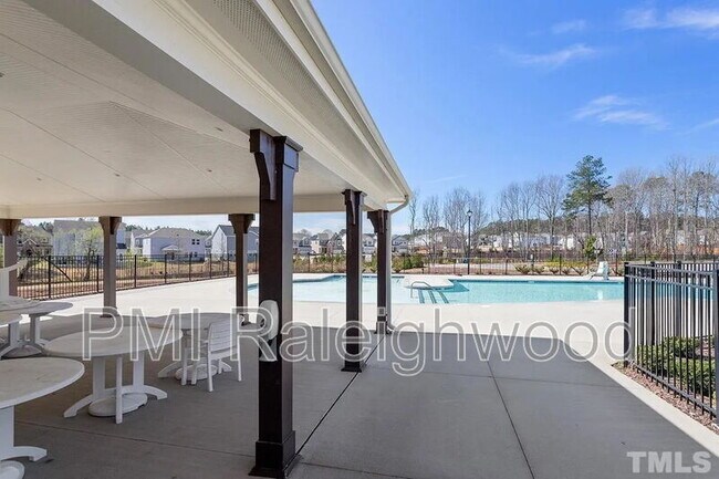 Building Photo - 1195 Chestnut Bluff Run