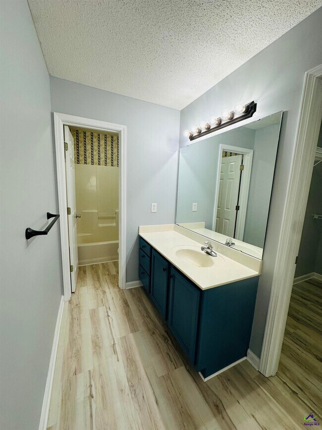 Building Photo - 107 Eagles Landing Trail