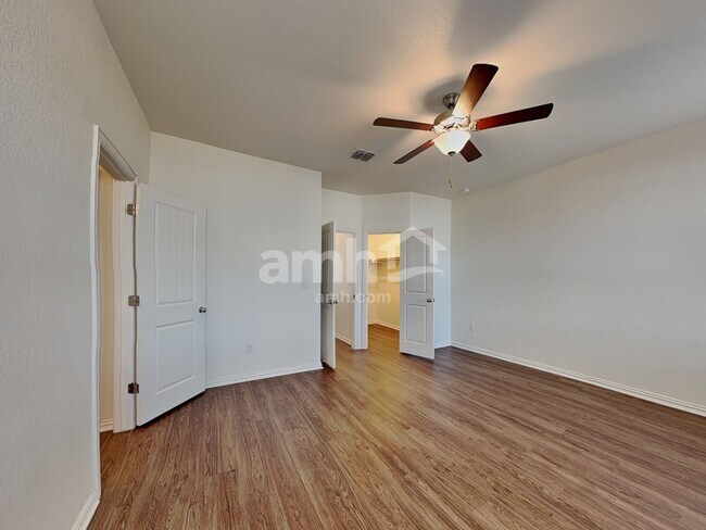 Building Photo - 2716 Geronimo Creek