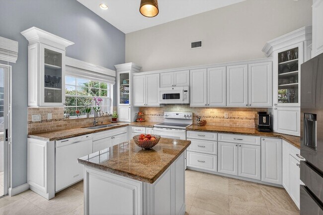 Building Photo - 108 Eagleton Ln