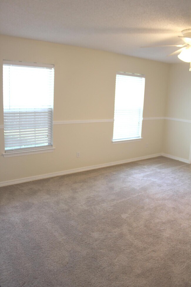 Building Photo - 779 Pearl Sand Dr
