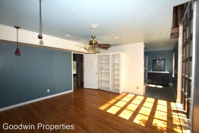 Building Photo - 5 br, 5 bath House - 718 Owl Hollow Road