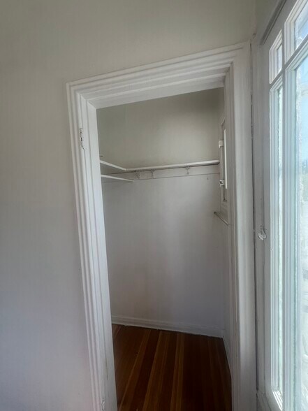 bedroom closet 2 - 800 N Mansfield Ave