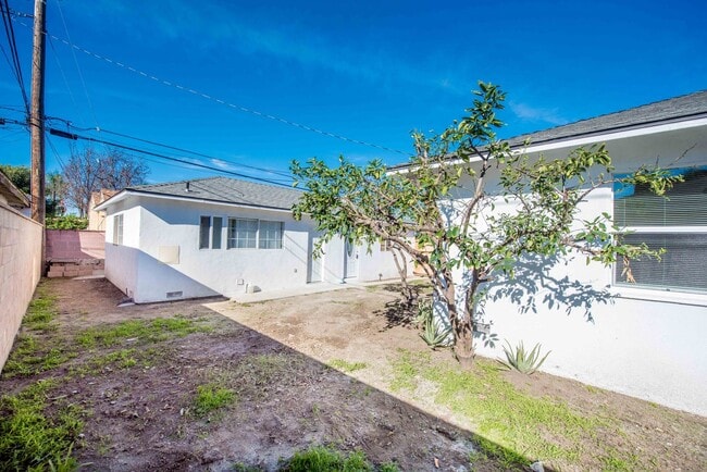 Building Photo - Remodeled Home