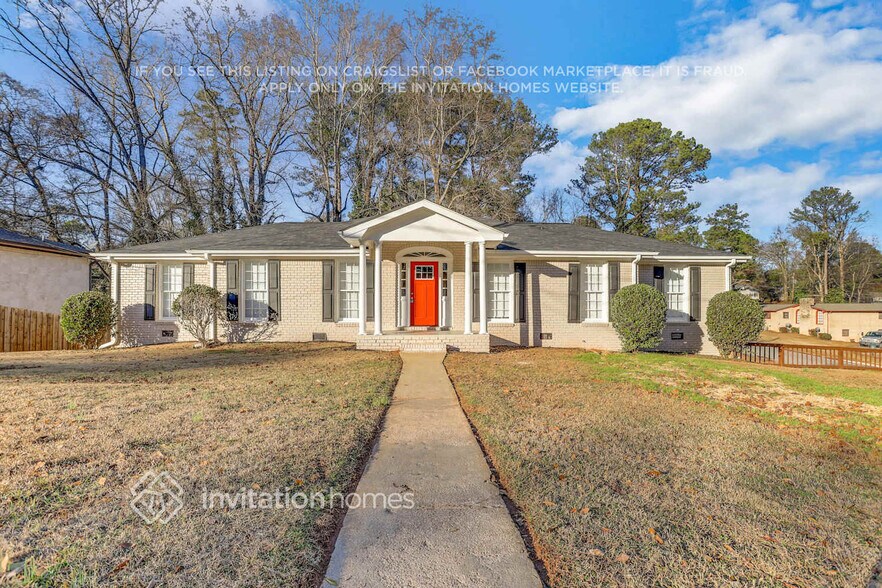 Building Photo - 2180 Riverbrook Rd