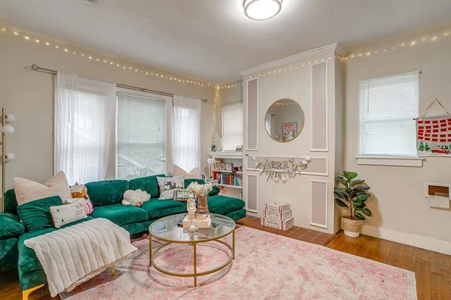 Building Photo - 2544 S University Dr