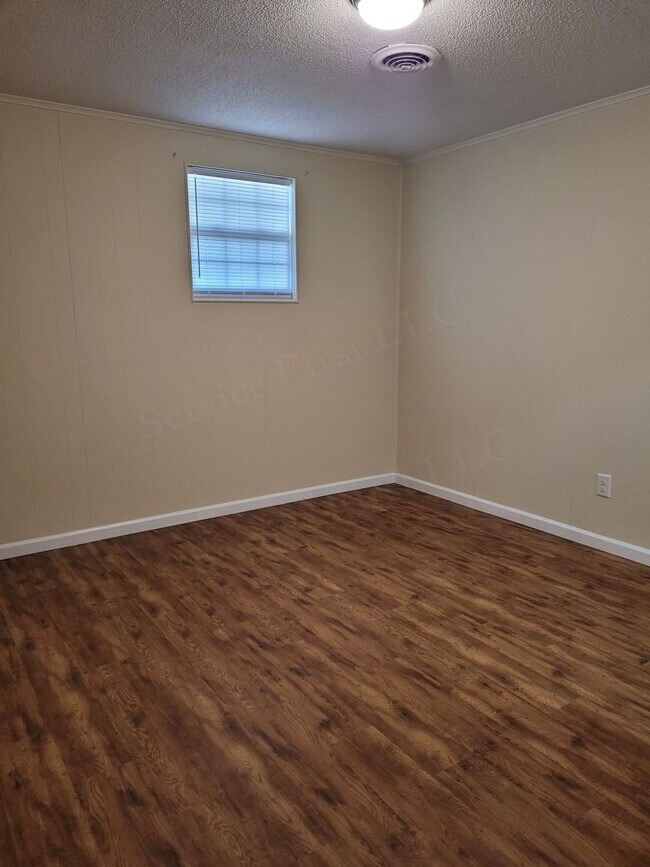 Building Photo - Malden Four Plex