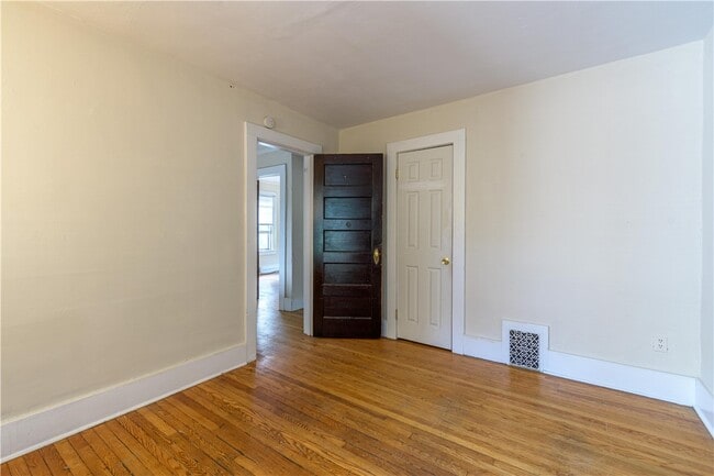 Building Photo - 760 Harvard St