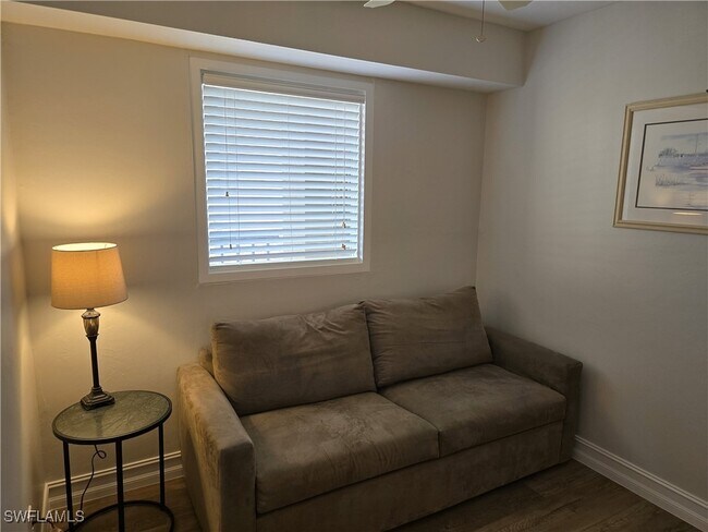 Building Photo - 7119 Lakeridge View Court