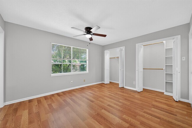 Building Photo - 663 Ravensworth Dr