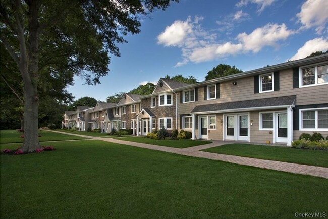 Primary Photo - 304 Tudor Ln
