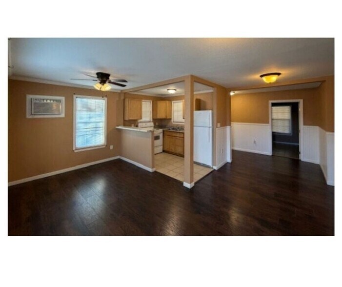 Building Photo - 159 Mc Dougal Ave