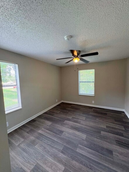 Building Photo - 4601 Packard Dr