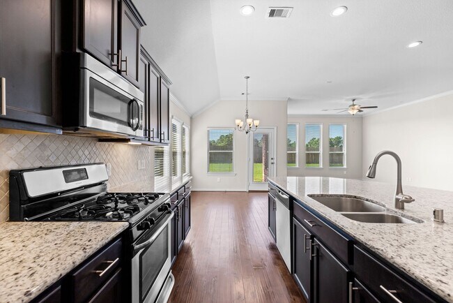 Building Photo - 15619 Windsor Bluff Dr