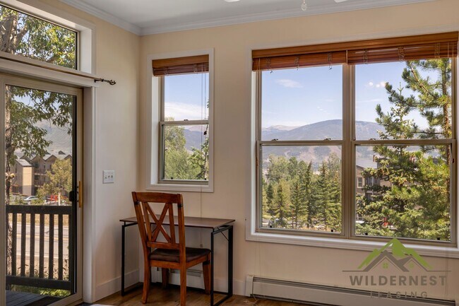 Building Photo - 309 Saddle Ridge Dr