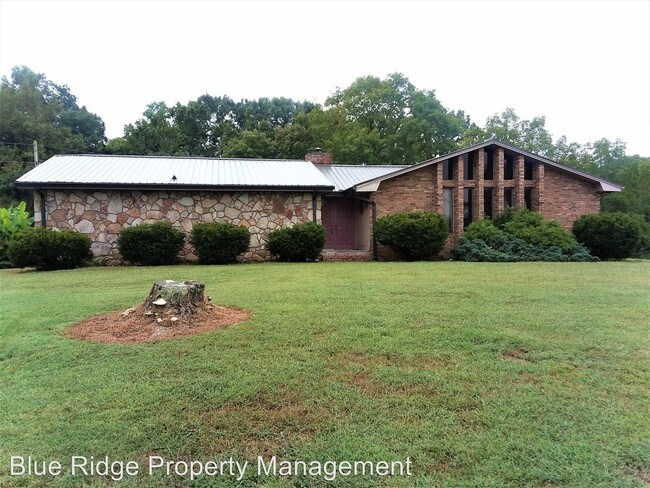 Primary Photo - 2 br, 2.5 bath House - 154 Ridge Haven Drive