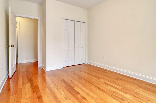 Building Photo - 36 Independence Way