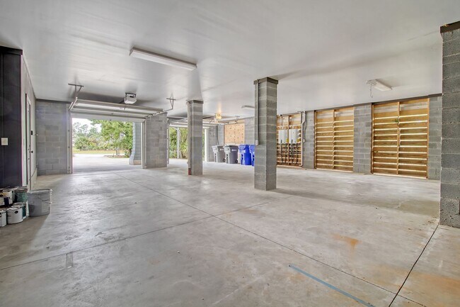 Building Photo - 4 Bedroom 4.5 Bath Home in Dunes West - Mt. Pleasant