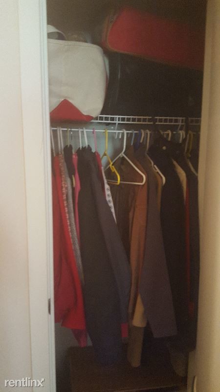 Building Photo - 216 S 16th St