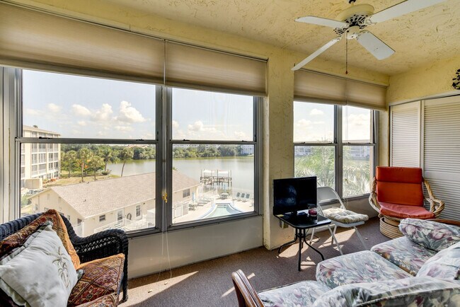 Building Photo - 3817 Lake Bayshore Dr