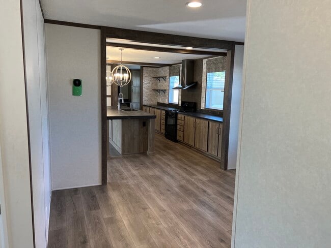 Building Photo - 39500 Warren Rd