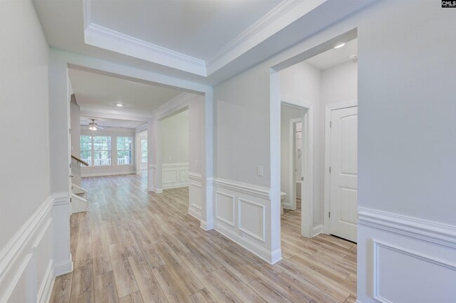 Building Photo - 300 Sunnycrest Ln