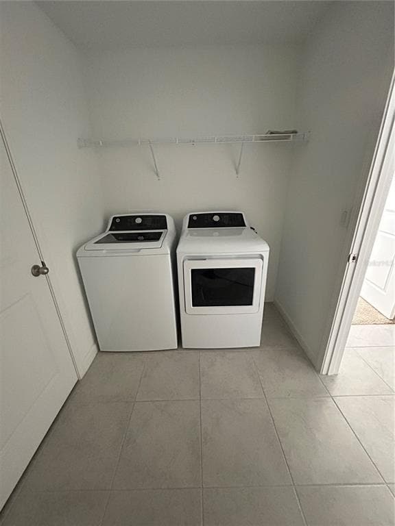 Building Photo - 3417 Yarian Dr