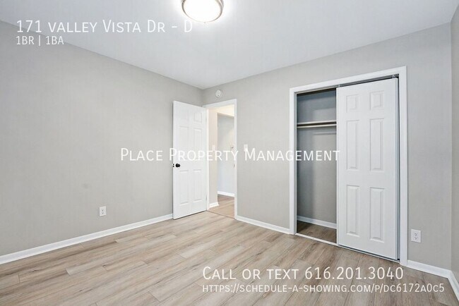 Building Photo - 171 Valley Vista Dr