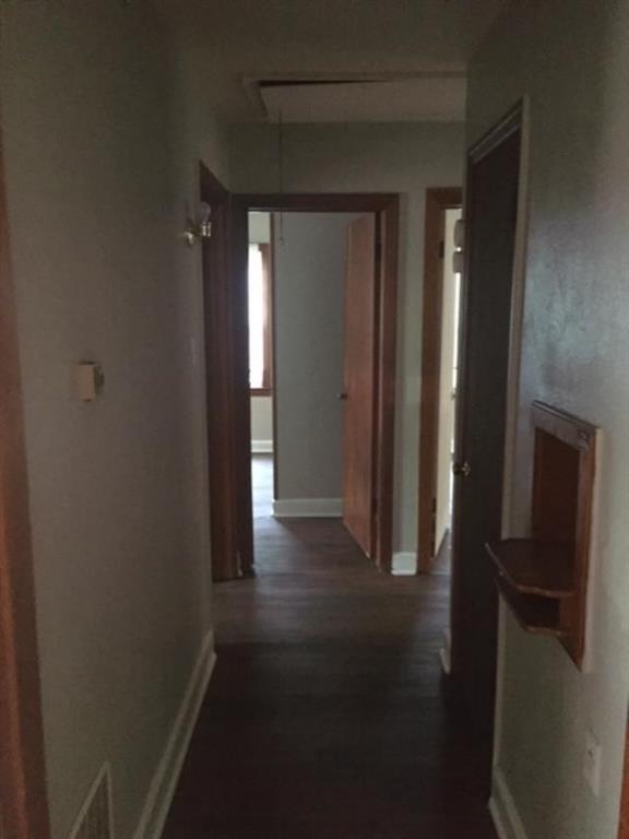 Building Photo - 2359 Vermillion Dr