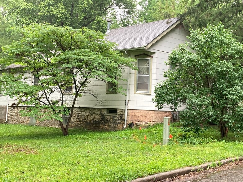 Primary Photo - 732 Chestnut St