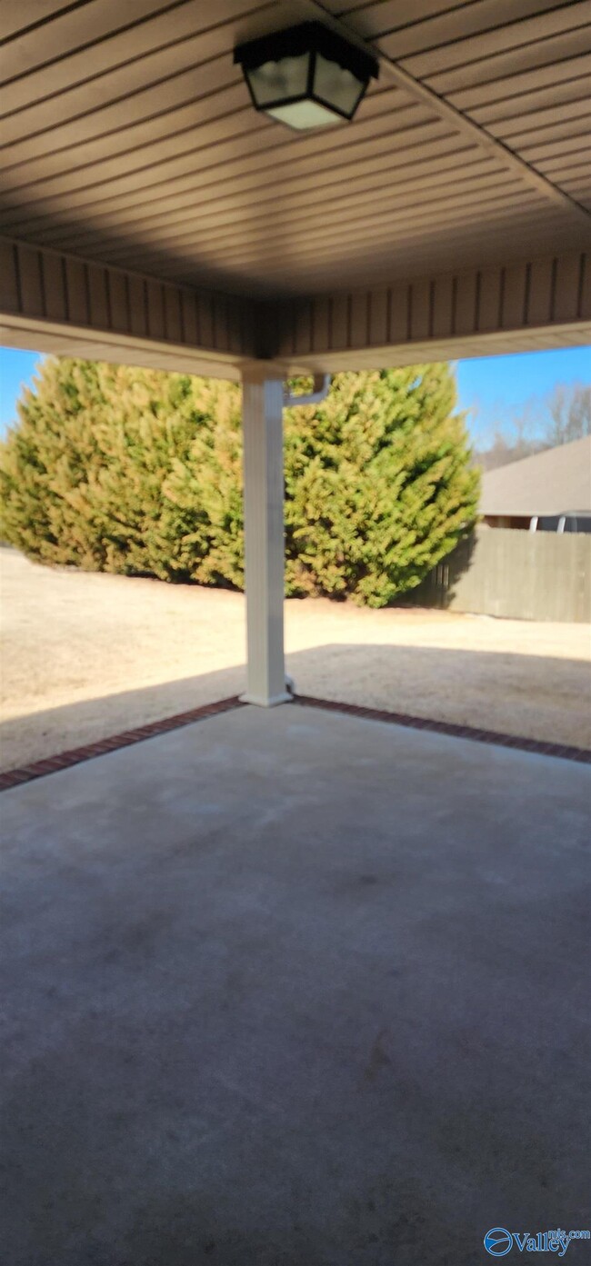 Building Photo - 29831 NW Crockett Run Ln