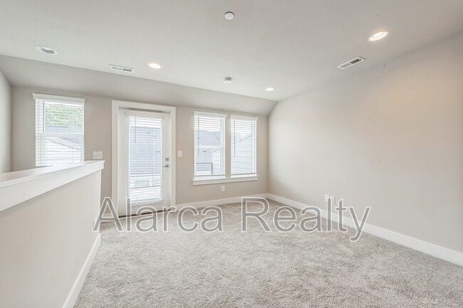 Building Photo - 1311 Millpark Ln