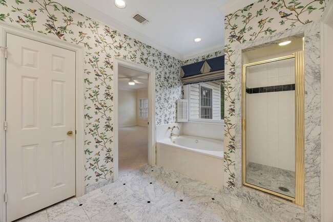 Building Photo - 3216 Rice Boulevard