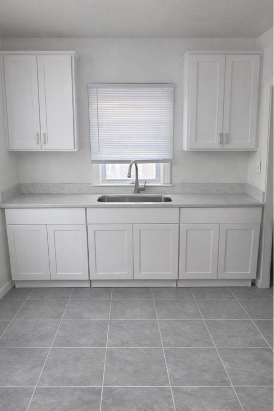 Building Photo - 614 Woodbury Ave