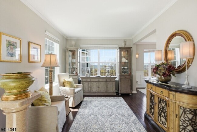 Building Photo - 263 Winding Hill Dr