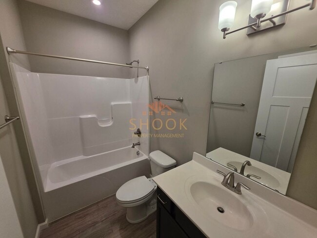 Building Photo - Absolute STUNNER on Lafayette's Desirable South Side