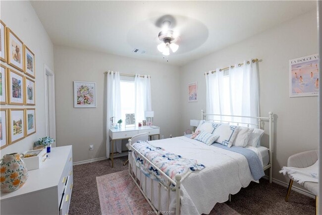 Building Photo - 1133 Oney Hervey Dr