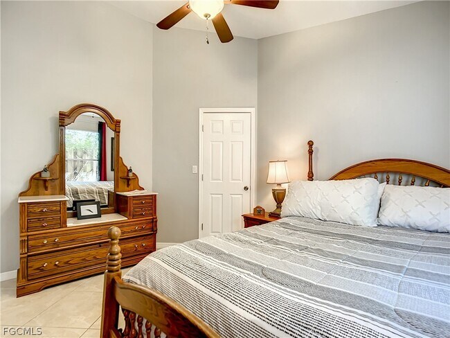 Building Photo - 13633 Admiral Ct