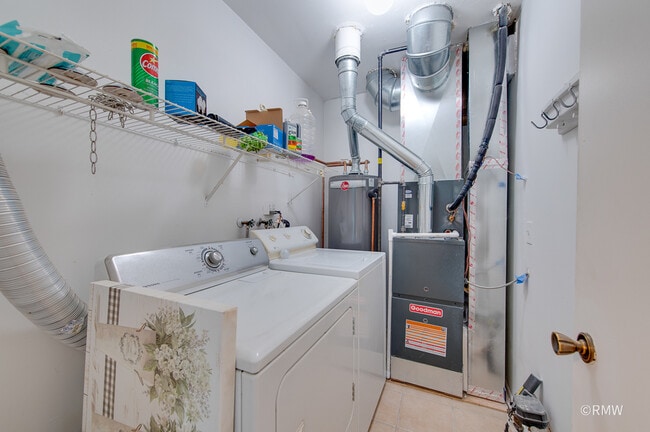 Building Photo - 309 Thistle Dr